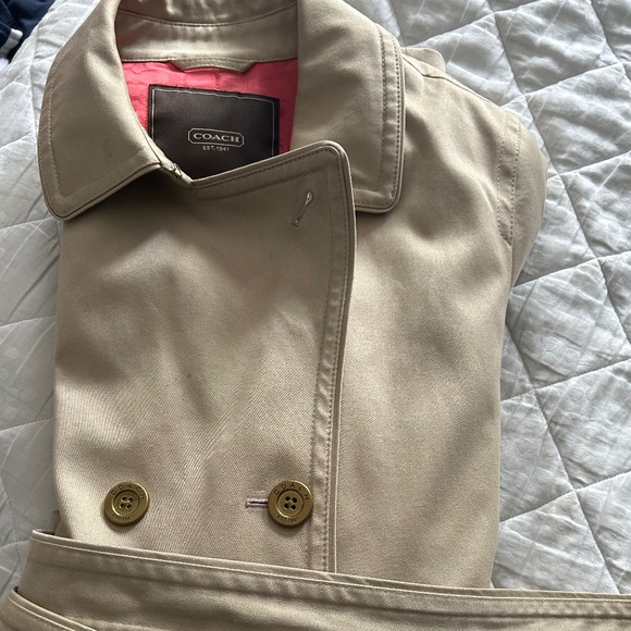 Authentic Coach 100 percent cotton beige trench coat - Picture 11 of 11